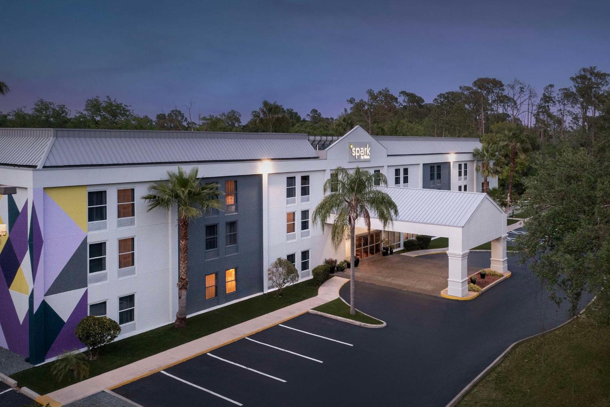 Spark By Hilton Tampa Brandon Heartland Eksteriør bilde